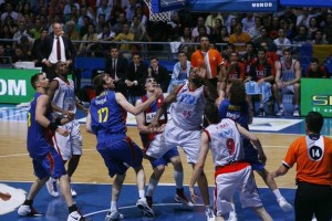 Especial Liga ACB en Cope Vitoria. Lunes 08/06/09