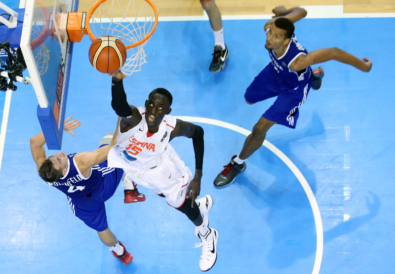 Diop abandona la concentración con la Selección
