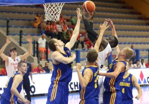 La tercera jornada del Europeo U-20 para Diop y Malmanis