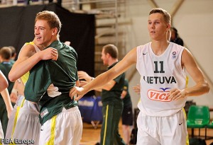 Sedekerskis máximo reboteador en la victoria de Lituania ante Grecia