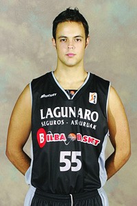 Europa,afluencia a los pabellones y récord de triples en el 10-10. Miércoles 18/10/06