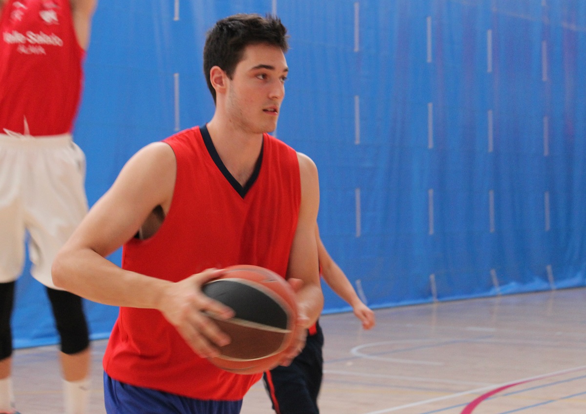 Cesión de Daniel Bordignon al Club Baloncesto Peñas de Huesca