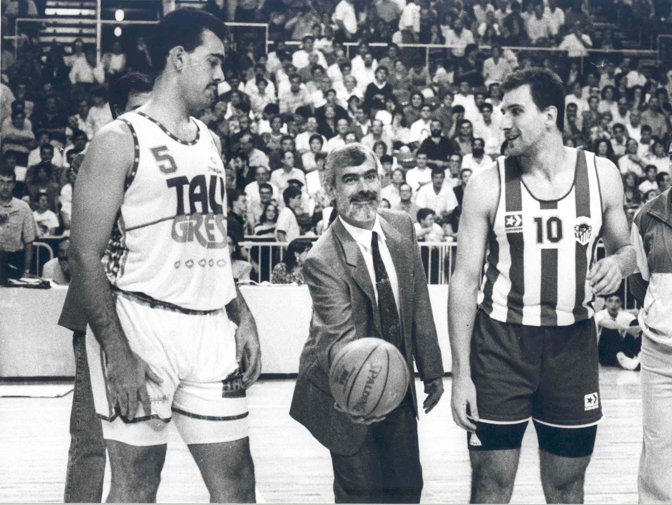 De Mendizorroza al Pabellón Araba