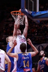 La derrota ante Estudiantes y el sorteo del Top 16 en Tu Radio-Vitoria