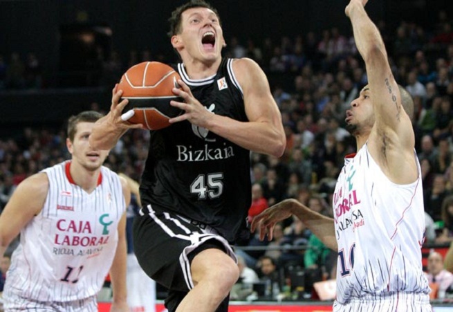 La Tertulia Entre Cuartos 13/12/10