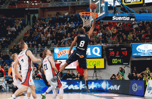 Video resumen Laboral Kutxa Baskonia 82-75 Obradoiro Rio Natura Monbus