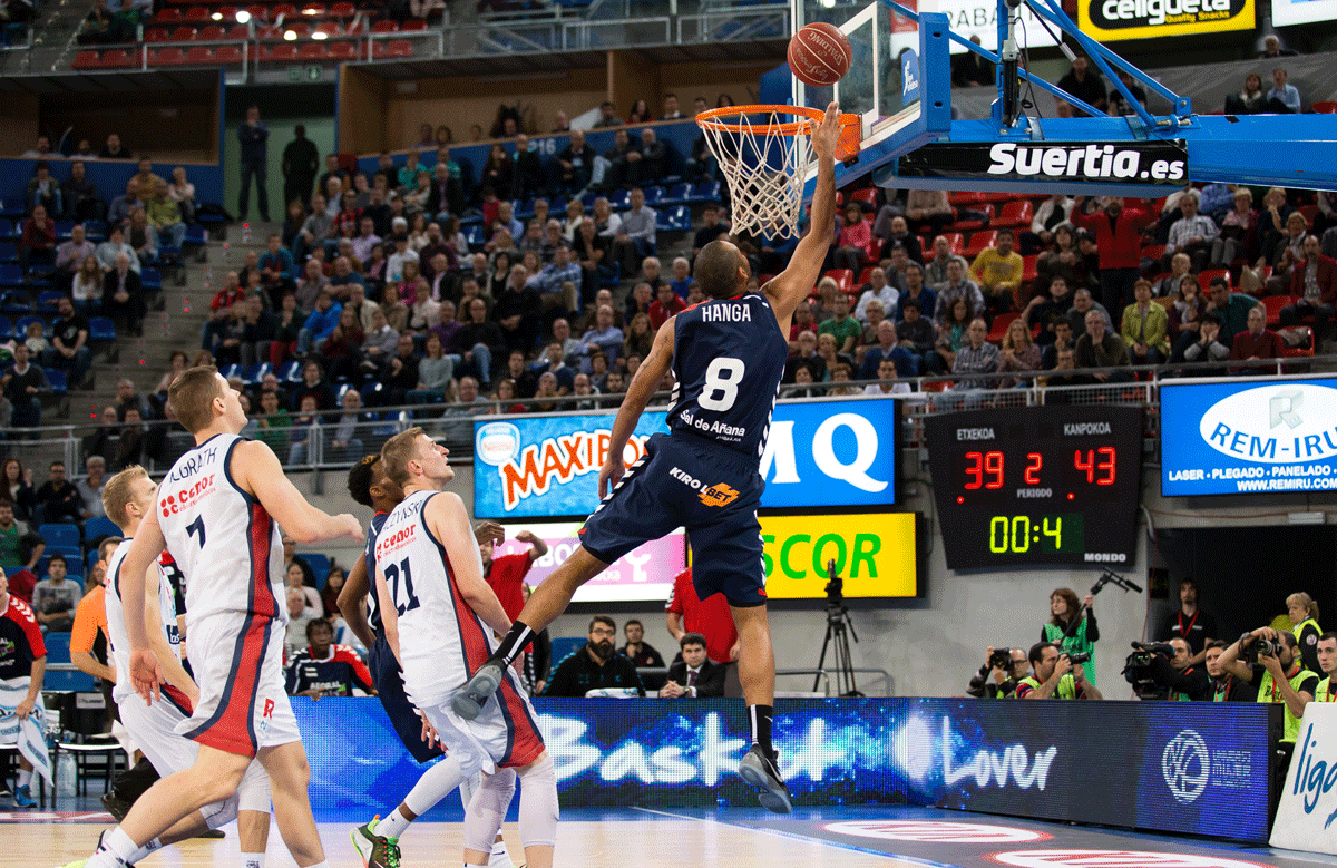 Video resumen Laboral Kutxa Baskonia 82-75 Obradoiro Rio Natura Monbus