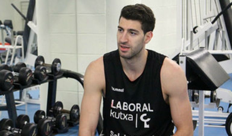 Toko Shengeila estará seis semanas de baja