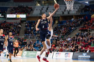 Laboral Kutxa Baskonia 90-67 UCAM Murcia