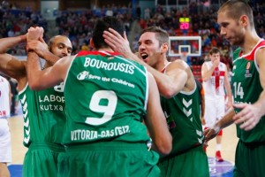 Ioannis Bourousis, Darius Adams, Mike James y Fabien Causeur inscritos en el derecho de tanteo de la Liga ACB