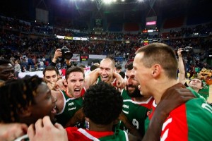 Highlights: Laboral Kutxa Baskonia 92-90 Anadolu Efes Istanbul