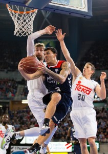 Video resumen Laboral Kutxa Baskonia 86-80 Real Madrid