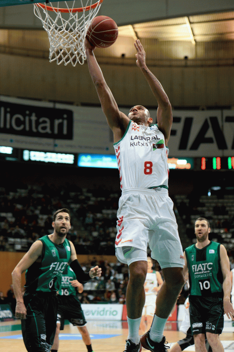 Video resumen Fiatc Mutua Joventut 68-89 Laboral Kutxa Baskonia