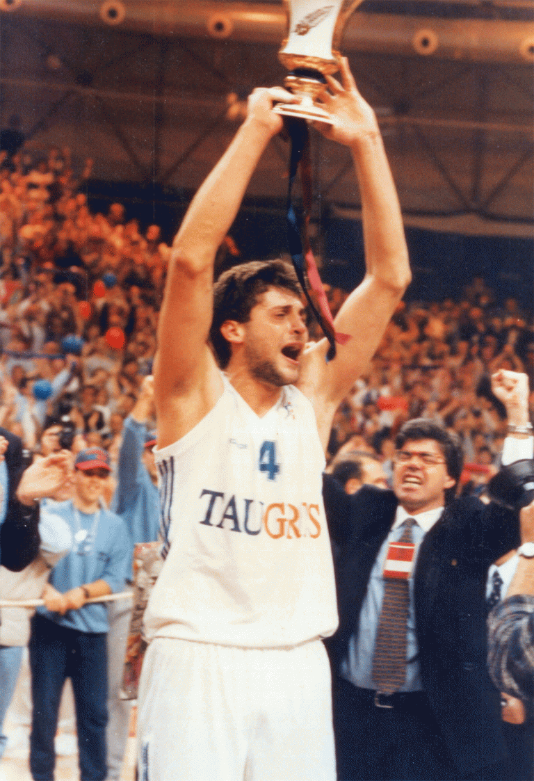 Especial 20 aniversario de la Recopa de Europa del Baskonia