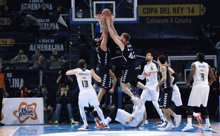 Copa del Rey 2016. Semifinales. El Baskonia no pudo con la inspiración final de Llull (80-86)