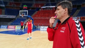Velimir Perasovic continuará la temporada que viene en el  Baskonia