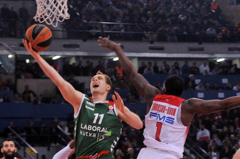 Highlights: Olympiacos 82-68 Laboral Kutxa Baskonia