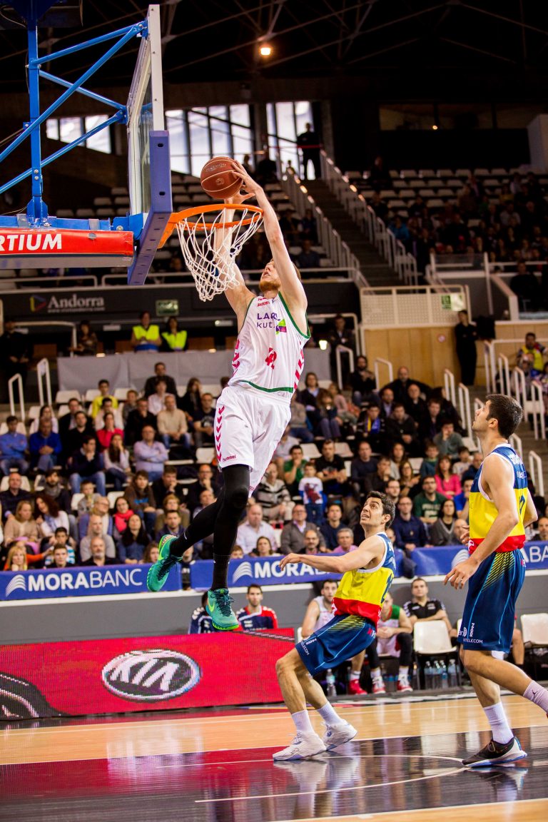 Morabanc Andorra 91-99 Laboral Kutxa Baskonia