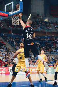Previa 3ºpartido Play offs cuartos de final.Laboral Kutxa Baskonia-Hebalife Gran Canaria