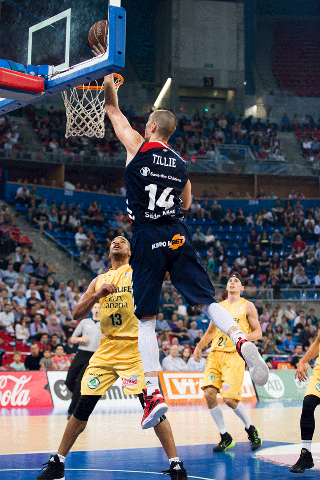 Previa 3ºpartido Play offs cuartos de final.Laboral Kutxa Baskonia-Hebalife Gran Canaria