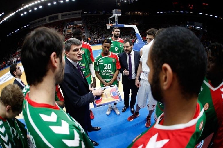 Velimir Perasovic  rescinde su contrato con Saski Baskonia para fichar por  Anadolu Efes