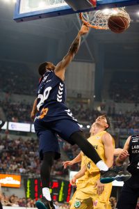 El Baskonia se impone 78-71 y vuelve a las semifinales de la Liga ACB 4 años después