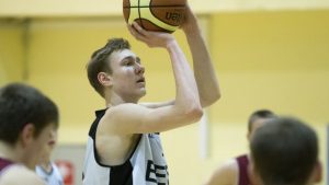 El joven estonio Sander Raieste, fichaje de futuro para el Baskonia