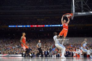 Mario Delas y Trevor Cooney reforzaran la pretemporada baskonista