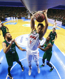 Unicaja de Málaga 82-72 Baskonia