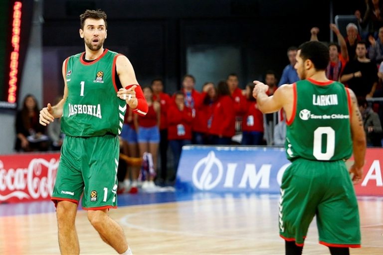 Andrea Bargnani acuerda su salida del Baskonia