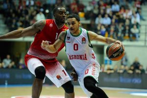 EA7 Milán 88-76 Baskonia