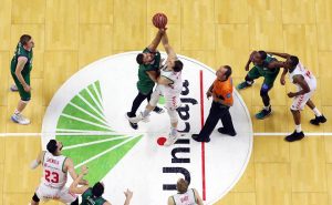 La Tertulia Dobles Figuras de Cope Vitoria.Miércoles 2/11/2016