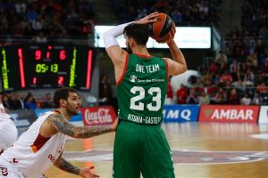 Tornike Shengeila baja para las próximas cuatro semanas