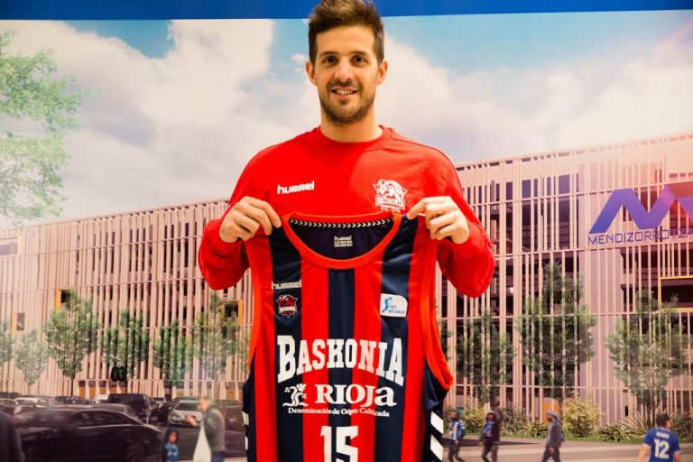 Nicolás Laprovittola presentado