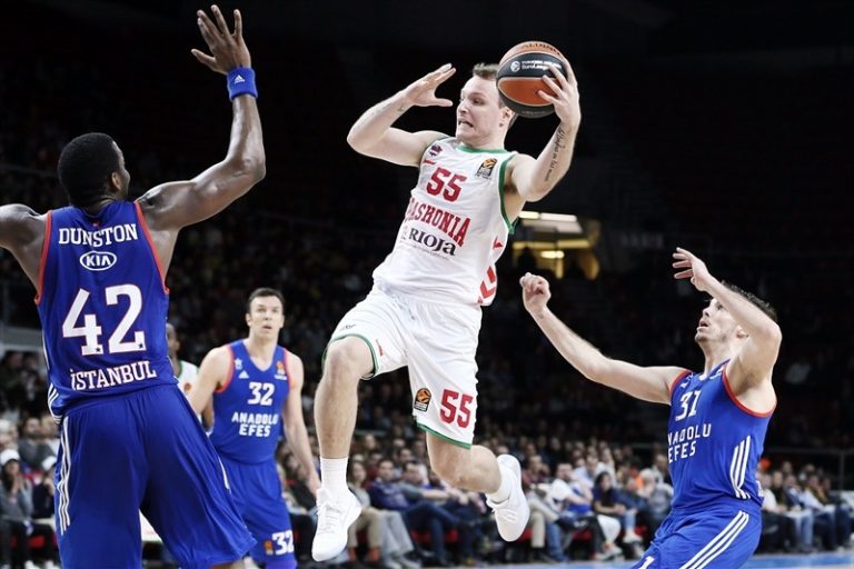 Highlights: Anadolu Efes Istanbul 96-85 Baskonia Vitoria Gasteiz