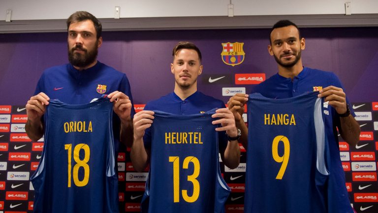 De Ramón Rivas a Adam Hanga, cronología de los traspasos entre el Baskonia y el FC Barcelona.