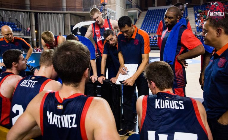 Circuito Movistar de Logroño.Baskonia-Movistar Estudiantes.