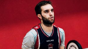 Iván Martínez y Rodrigue Beaubois causarán baja ante Olympiacos