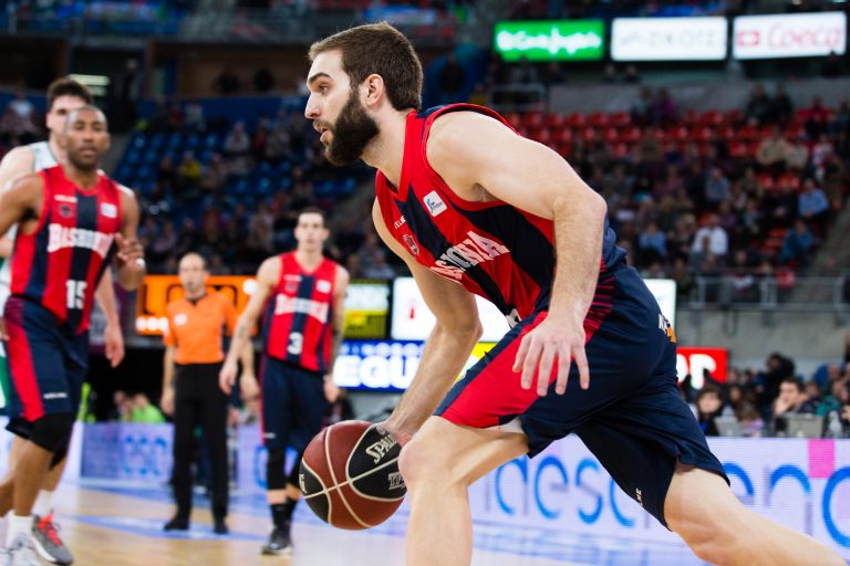 Liga ACB J17.Baskonia 94-70 Real Betis Energia Plus.El Baskonia se clasifica para la Copa del Rey 2018