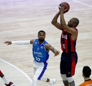 Liga ACB J18.Movistar Estudiantes 87-89 Baskonia