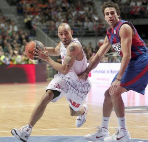 Semifinales Copa del Rey.Retransmision Regal Barcelona Caja Laboral Baskonia TuRadio Vitoria 12/02/11