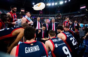 Pedro Martínez, Mejor Entrenador del Mes de Febrero-Trofeo AEEB