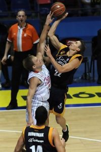 Previa Liga ACB, play offs cuartos de final J1.Caja Laboral Baskonia-Gran Canaria.La Zona de Tu Radio-Vitoria 20/05/11