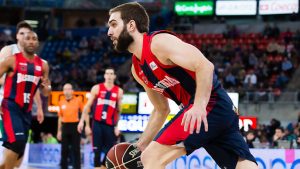 Iván Martínez causará baja durante las próximas tres semanas por una lesión muscular.