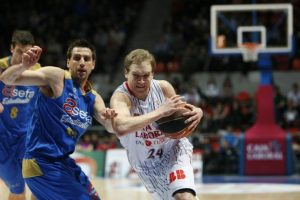 La Tertulia Entre Cuartos 04/04/11