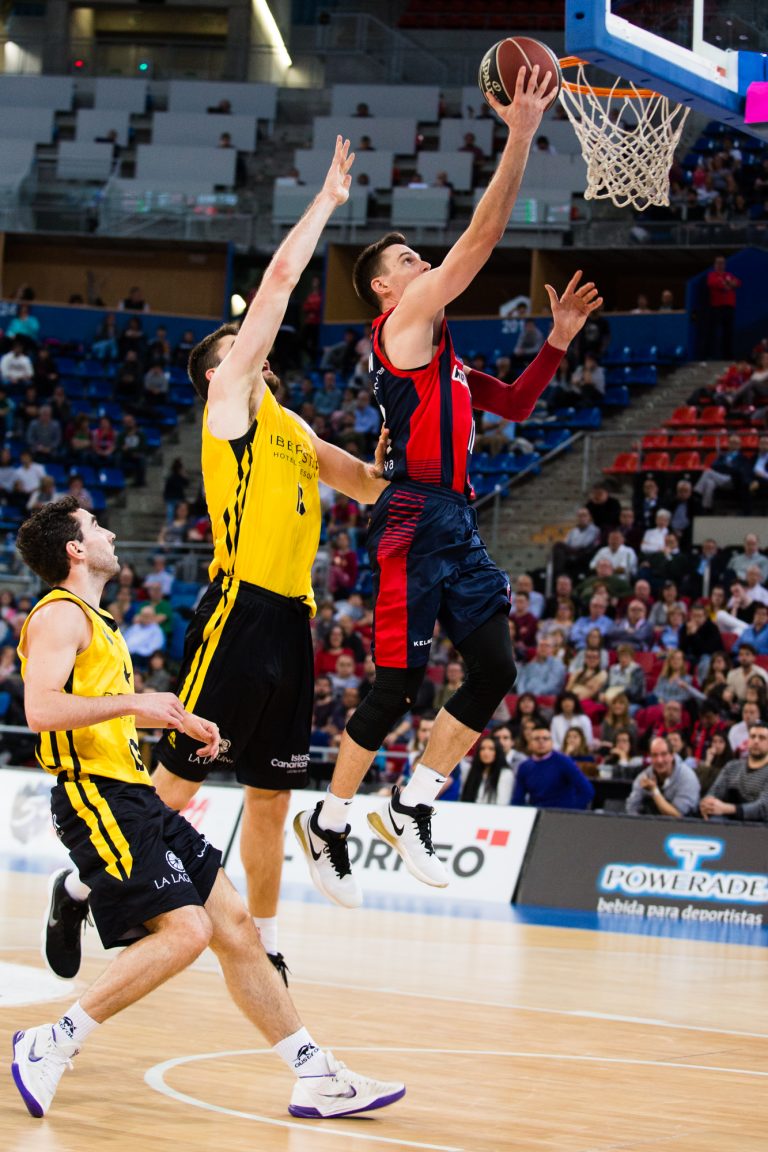 Liga ACB J28. Kirolbet Baskonia 100-94 Iberostar Tenerife