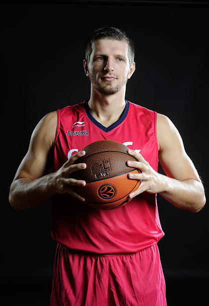 Victoria del Baskonia ante Granada (67-78) en Lanzarote