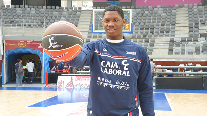 Presentación de Kevin Seraphin