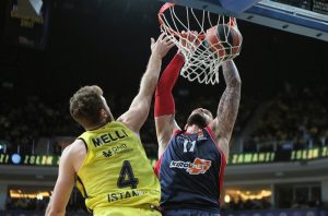 Play offs 4º de final de Euroliga J2.Fenerbahçe Dogus 95-89 Kirolbet Baskonia