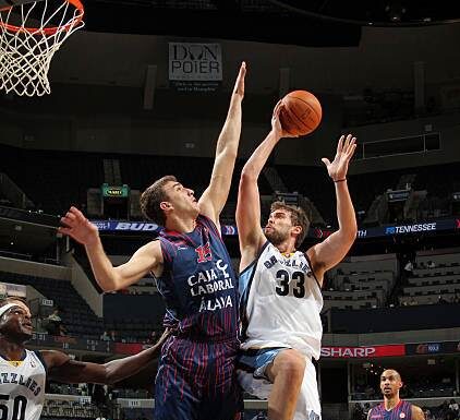 Dejan Musli es cedido al Fuenlabrada por un mes y el Baskonia ficha al joven letón, Rinalds Malmanis